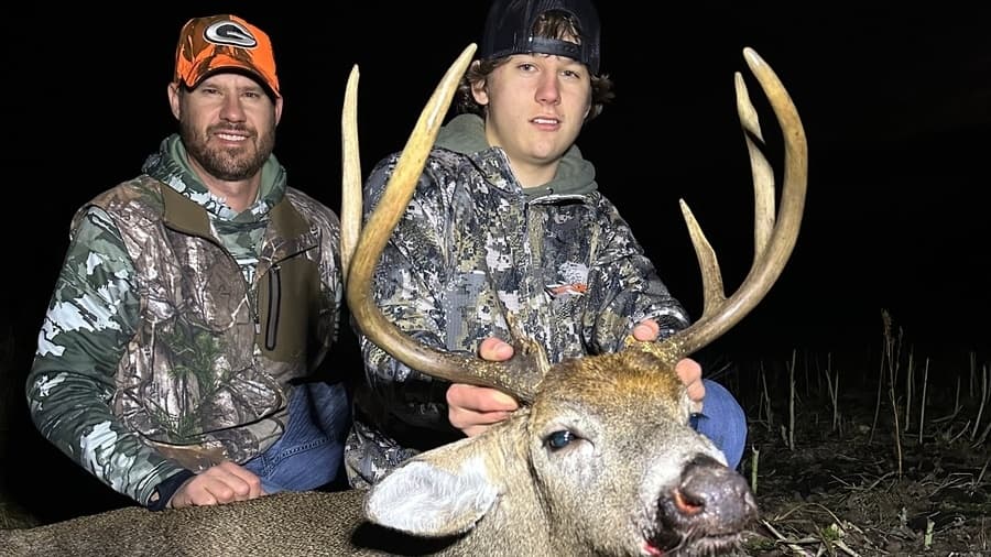 Photo 3 of guide Clearwater County Outfitters, 10 - 20 years, uses Rifle, specializes in Deer, skilled in Stand Hunting