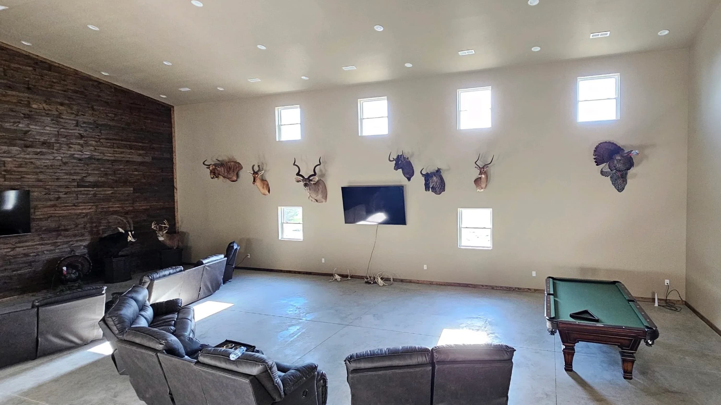 Photo 10 of guide Monster Whitetail Outfitters, 10 - 20 years, uses Bow and Crossbow and Muzzleloader and Rifle and Shotgun, specializes in Deer and Turkey, skilled in Calling and Decoys and Ground Blind and Run and Gun and Stand Hunting