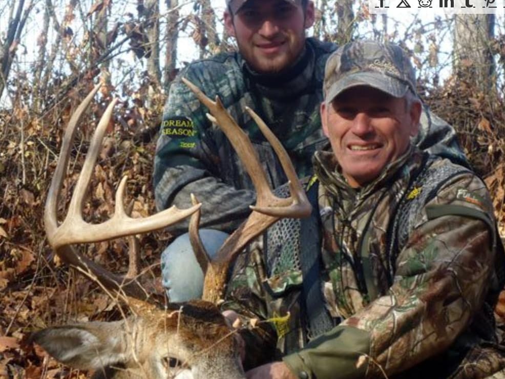 Photo 4 of guide Espey Outfitters, 5 - 10 years, uses Bow and Crossbow and Muzzleloader and Rifle and Shotgun, specializes in Deer, skilled in Stand Hunting