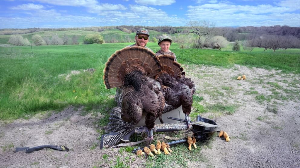 Photo 5 of guide The Rack - Missouri, LLC, 5 - 10 years, uses Bow and Crossbow and Muzzleloader and Rifle, specializes in Deer and Turkey, skilled in Calling and Decoys and Ground Blind and Run and Gun and Stand Hunting