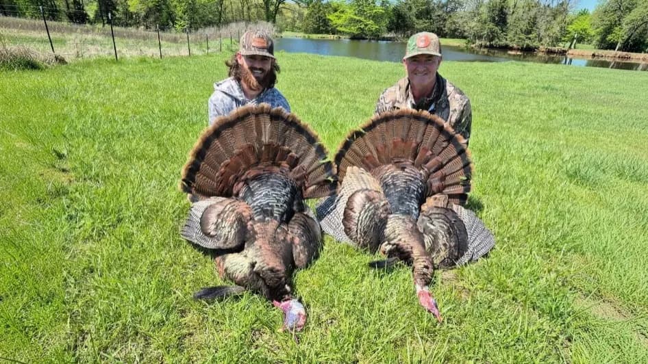 Photo 6 of guide Espey Outfitters, 5 - 10 years, uses Bow and Crossbow and Muzzleloader and Rifle and Shotgun, specializes in Deer and Turkey, skilled in Decoys and Ground Blind and Run and Gun and Stand Hunting