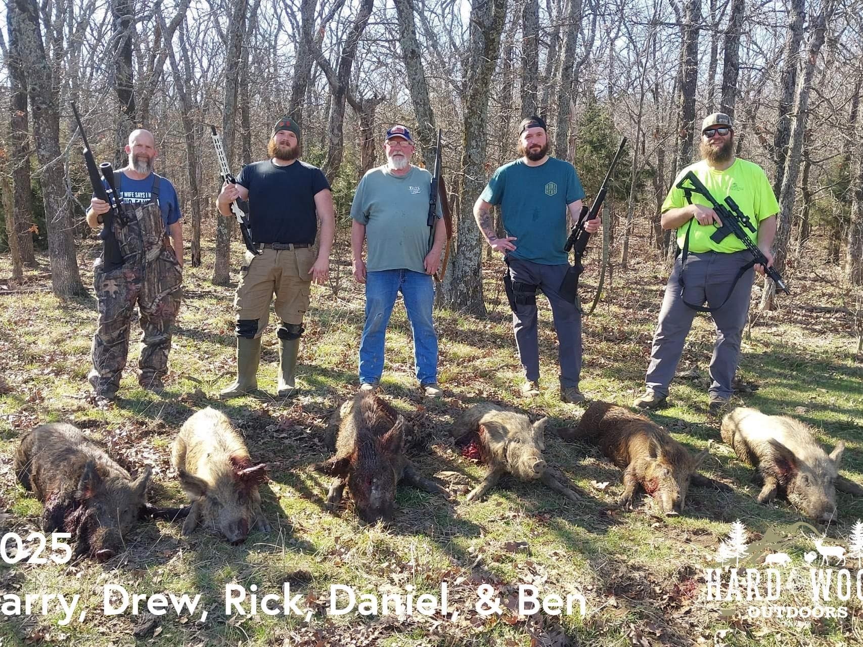 Photo 4 of guide Hardwood Outdoors, 10 - 20 years, uses Bow and Crossbow and Rifle, specializes in Deer and Turkey and Wild Boar, skilled in Hunting with Dogs and Spot and Stalk and Tracking