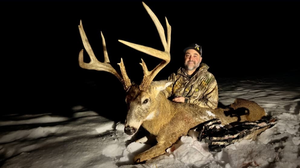 Photo 7 of guide Golden Triangle Whitetails, 20+ years, uses Bow and Crossbow, specializes in Deer, skilled in Ground Blind and Stand Hunting